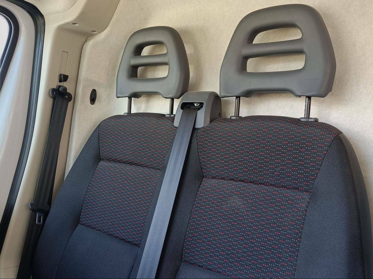Foto Opel Movano 15