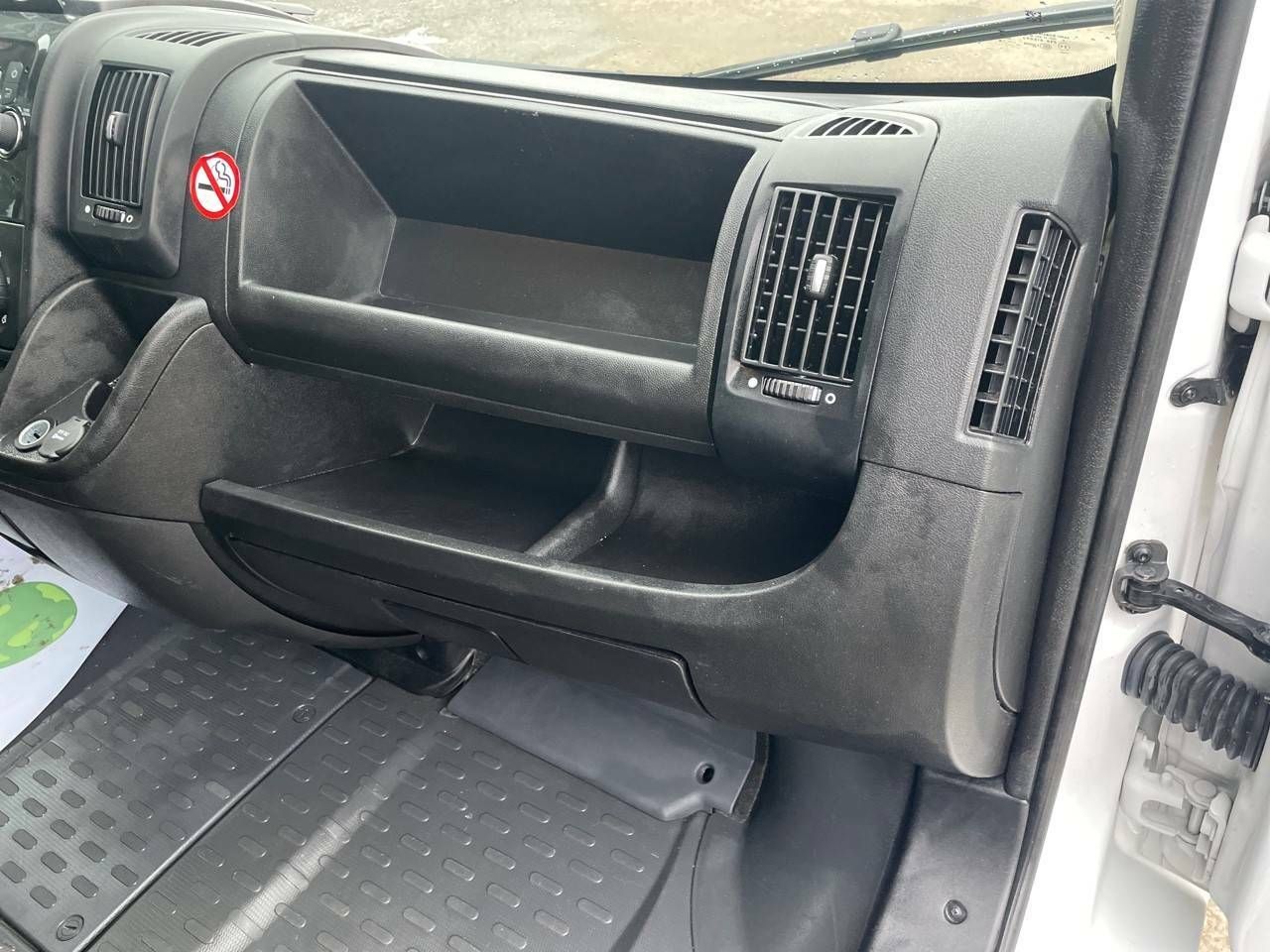 Foto Opel Movano 9