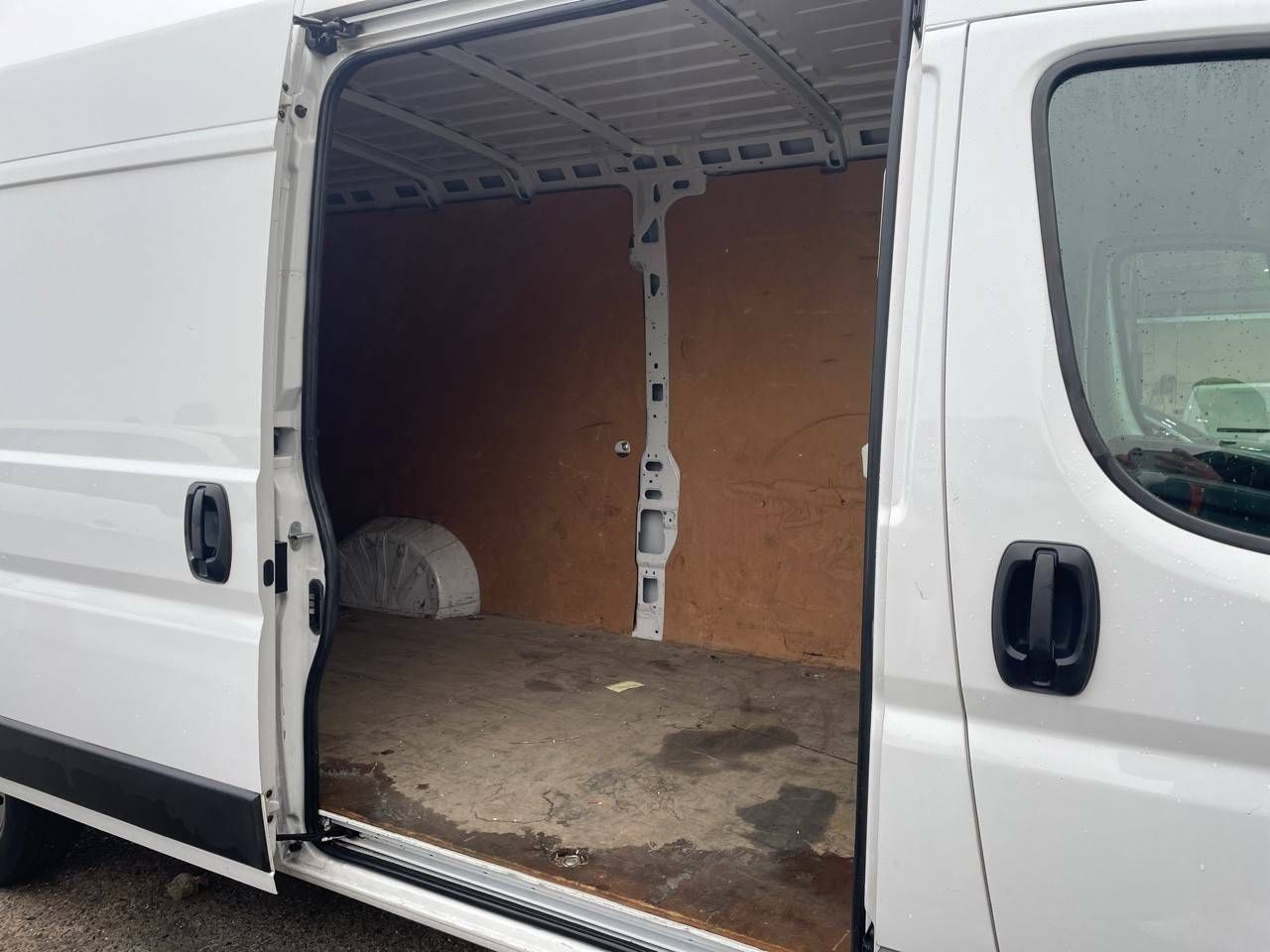 Foto Opel Movano 15