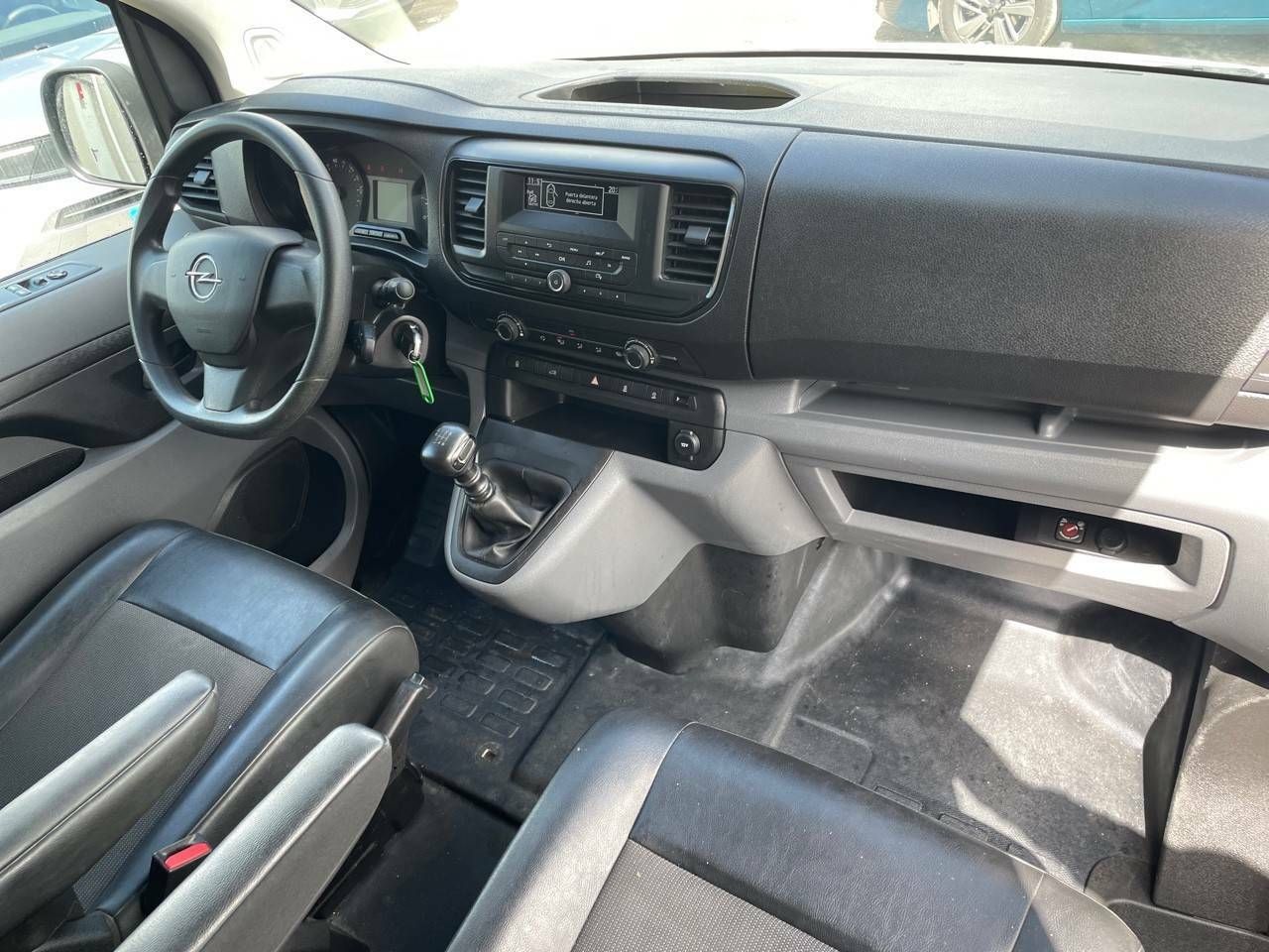 Foto Opel Vivaro 8