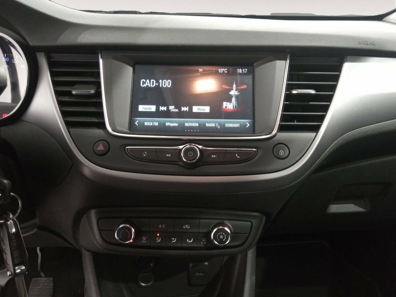 Foto Opel CrossLand 22