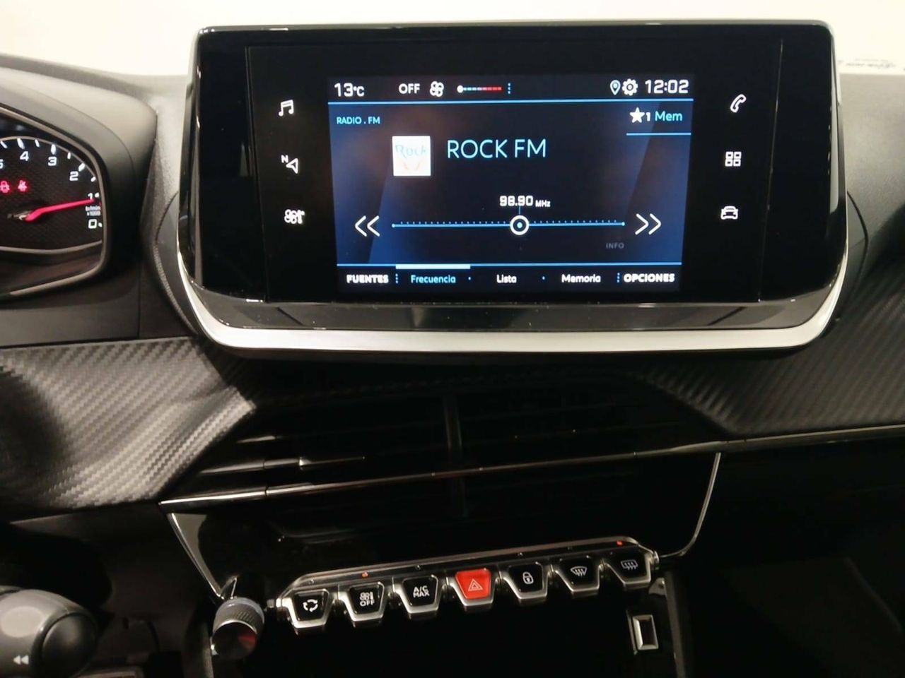Foto Peugeot 208 23