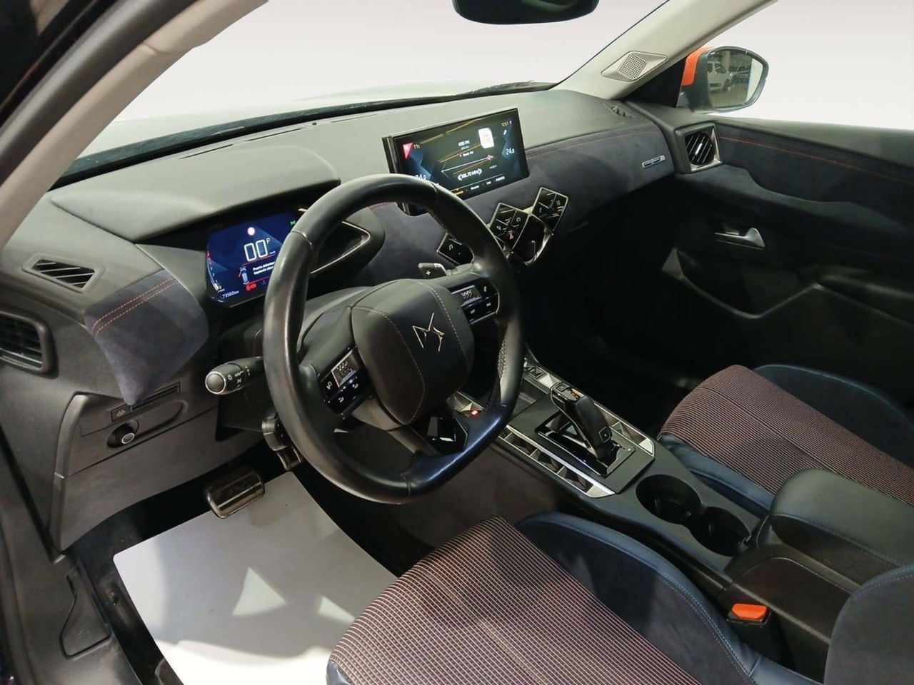 Foto DS Automobiles DS 3 27