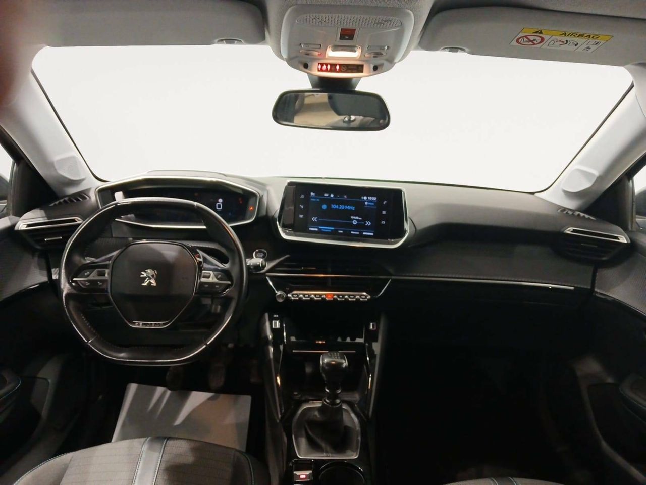 Foto Peugeot 208 8
