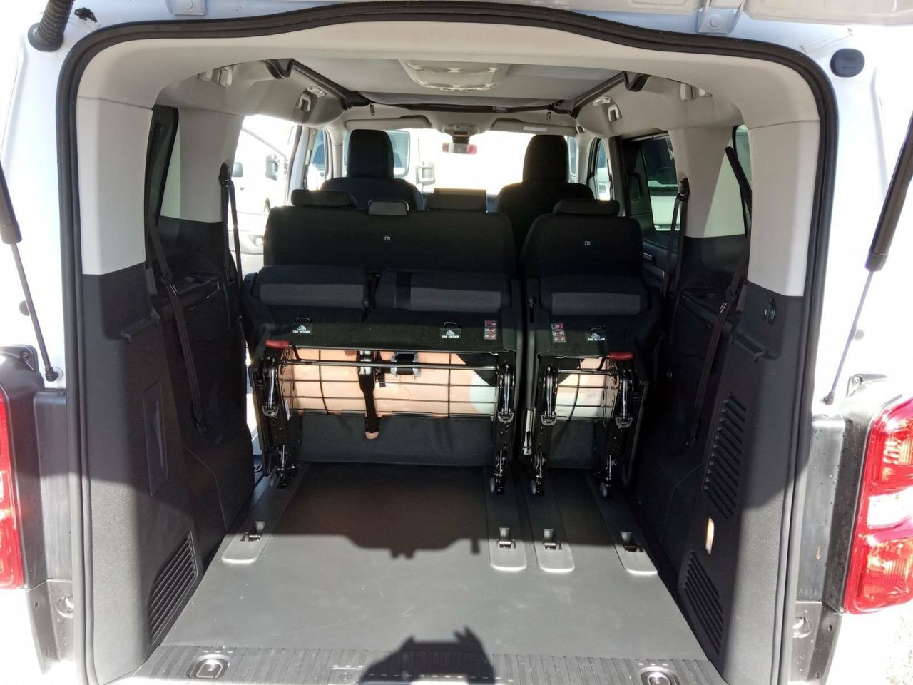Foto Citroën Spacetourer 27