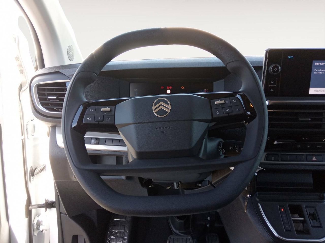 Foto Citroën Spacetourer 32