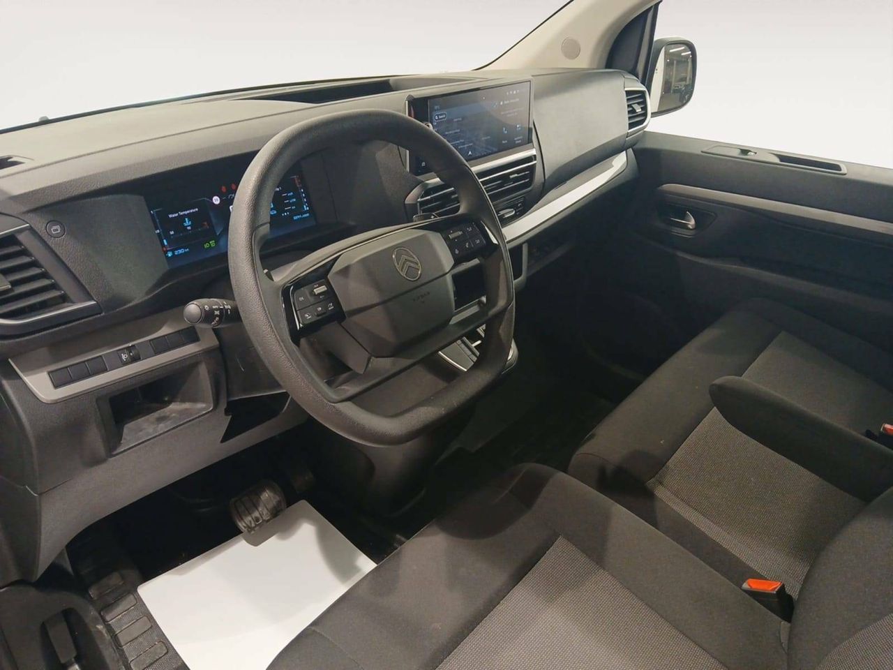 Foto Citroën Spacetourer 26