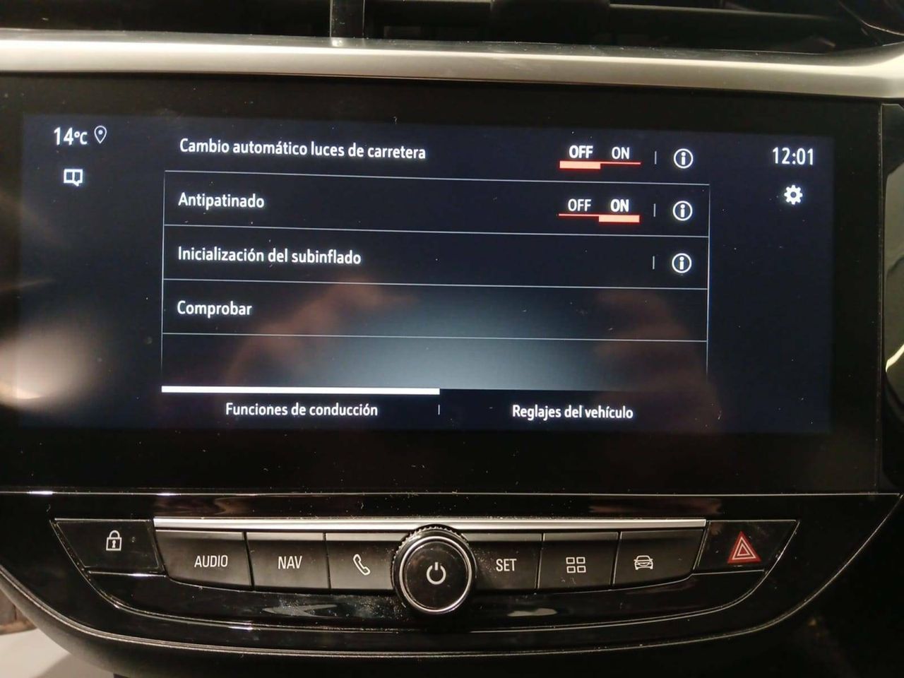 Foto Opel Corsa 14