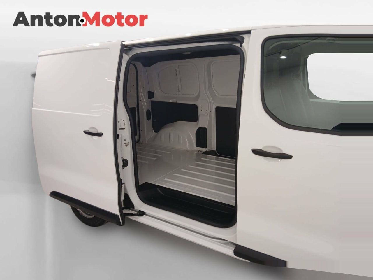 Foto Opel Vivaro 10