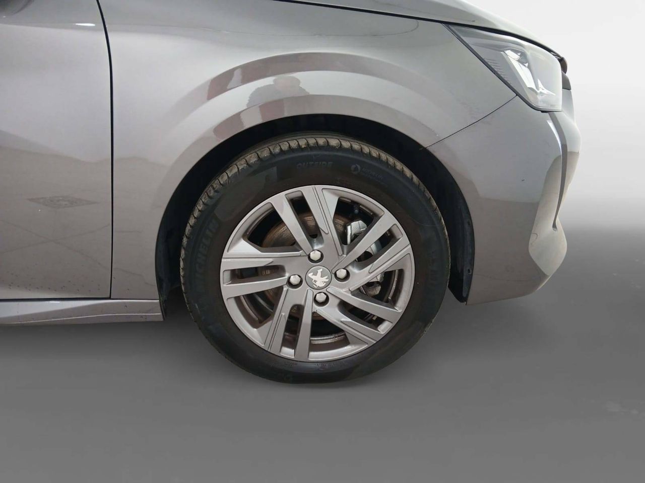 Foto Peugeot 208 11