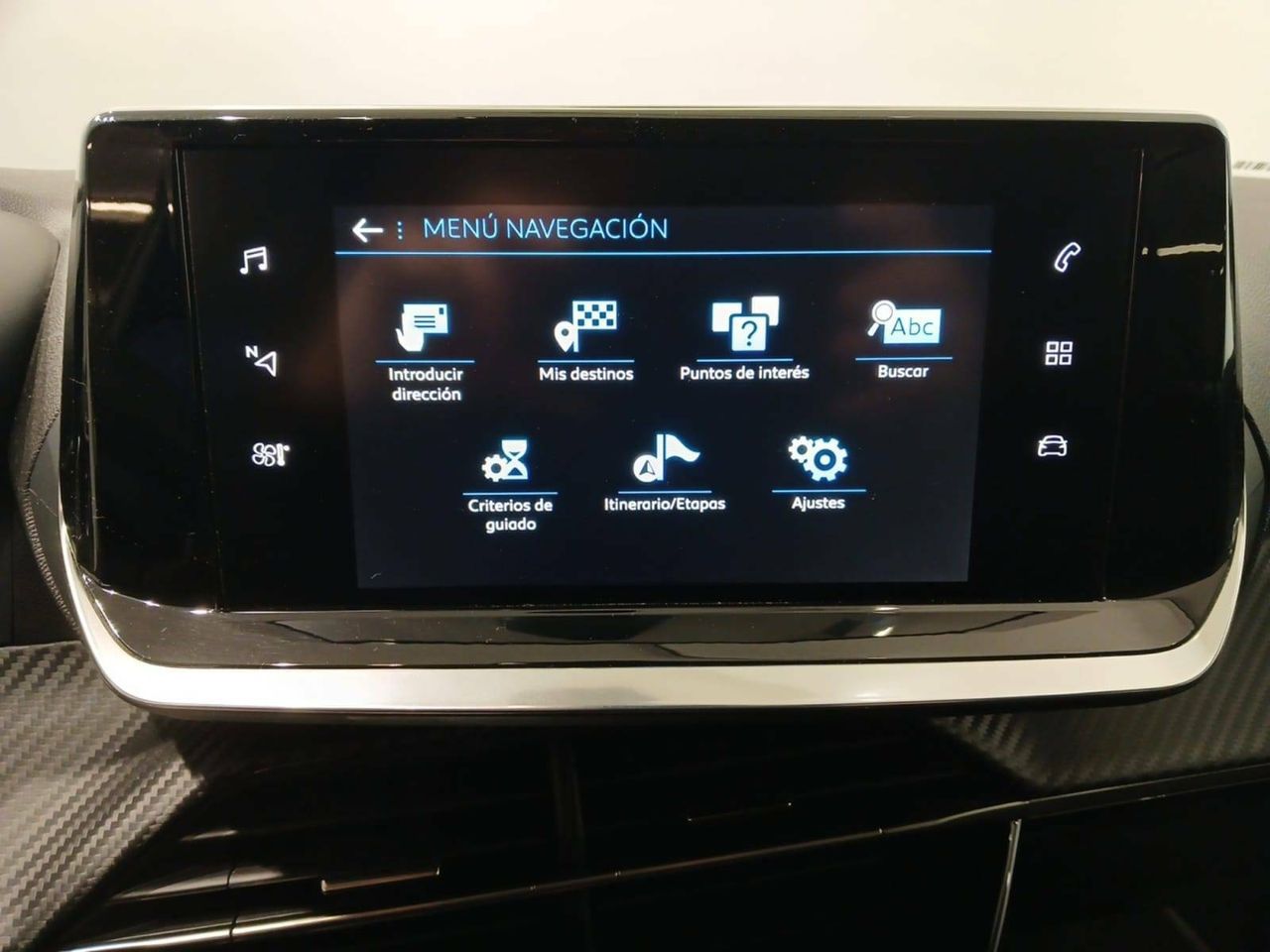 Foto Peugeot 208 25
