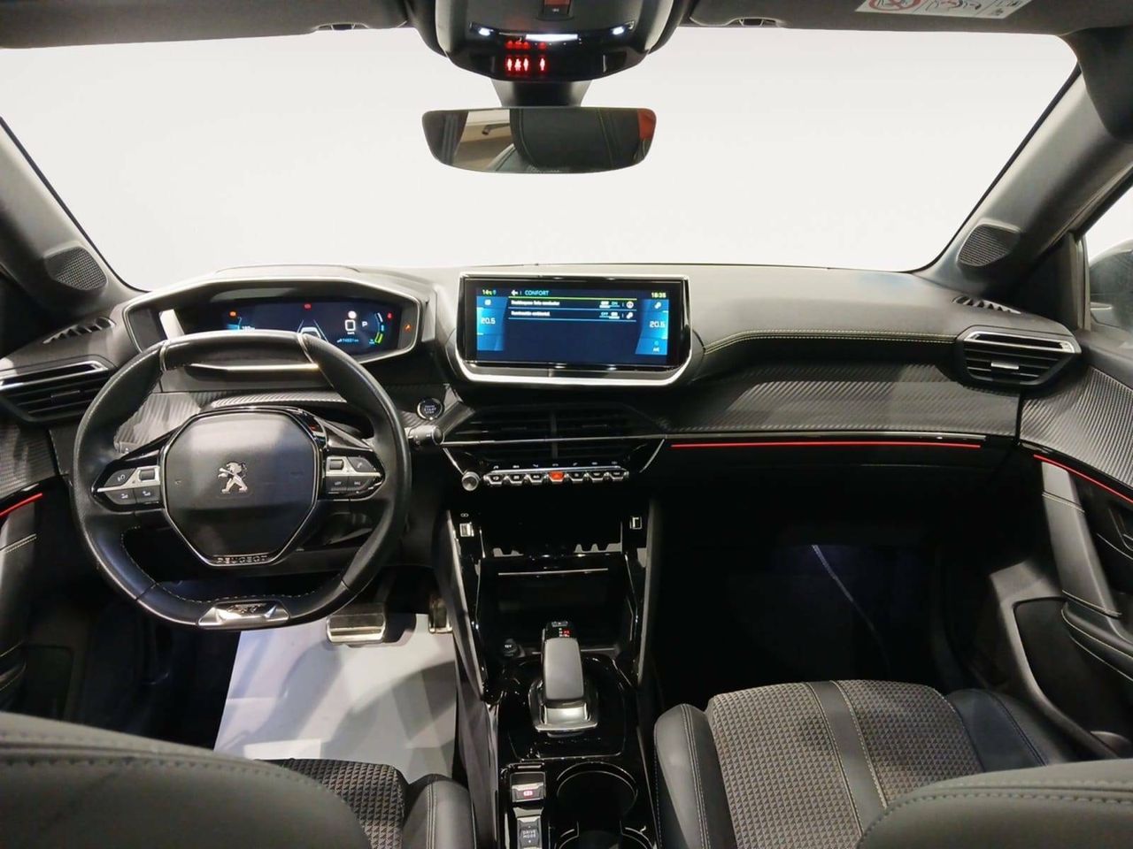 Foto Peugeot 208 8