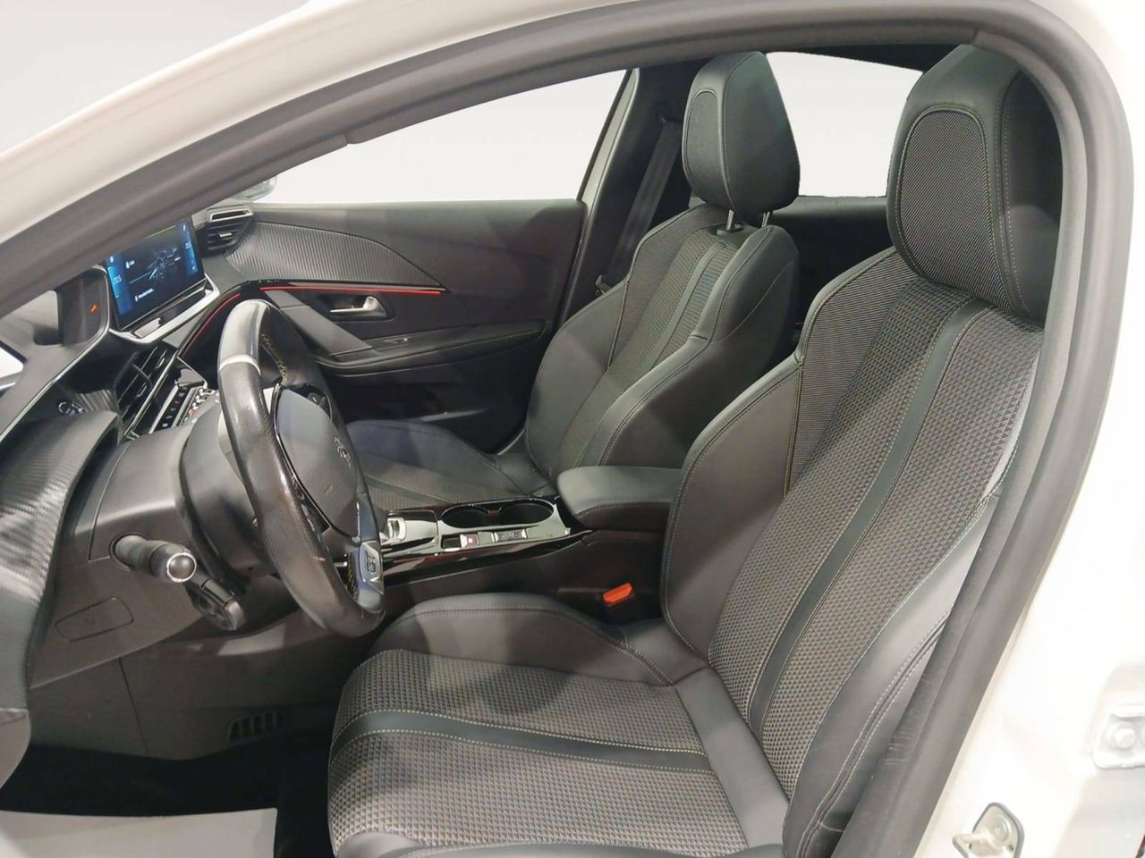 Foto Peugeot 208 9