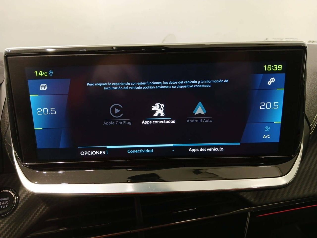 Foto Peugeot 208 32