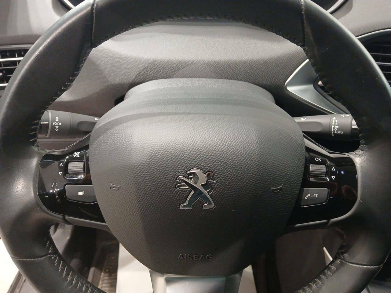 Foto Peugeot 308 23