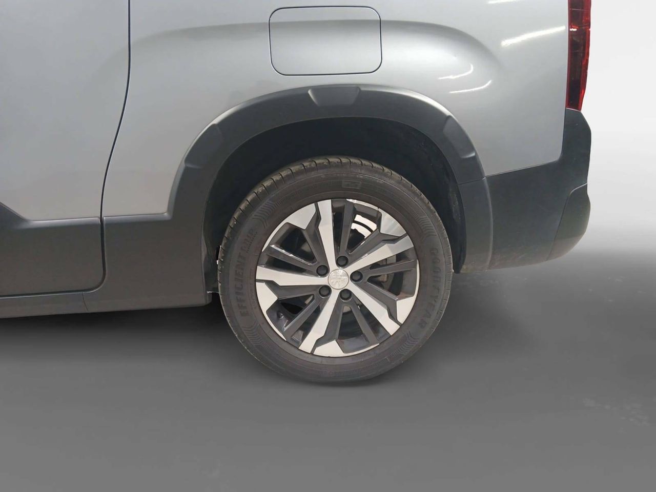 Foto Peugeot Rifter 11