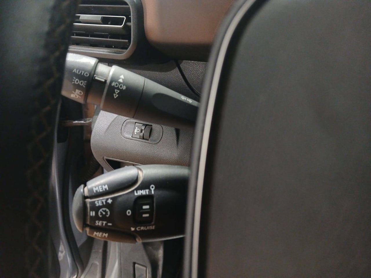 Foto Peugeot Rifter 22