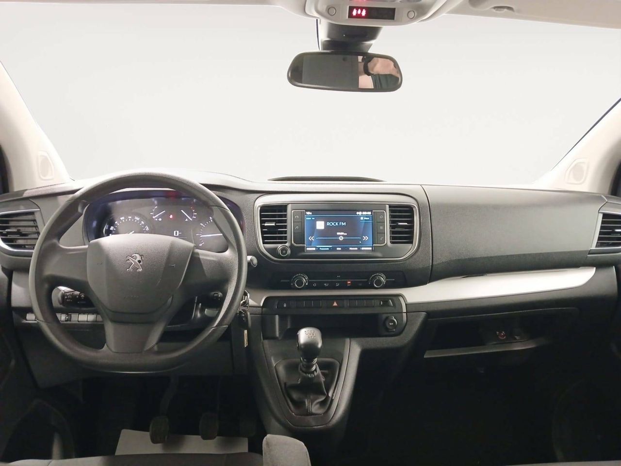 Foto Peugeot Traveller 11