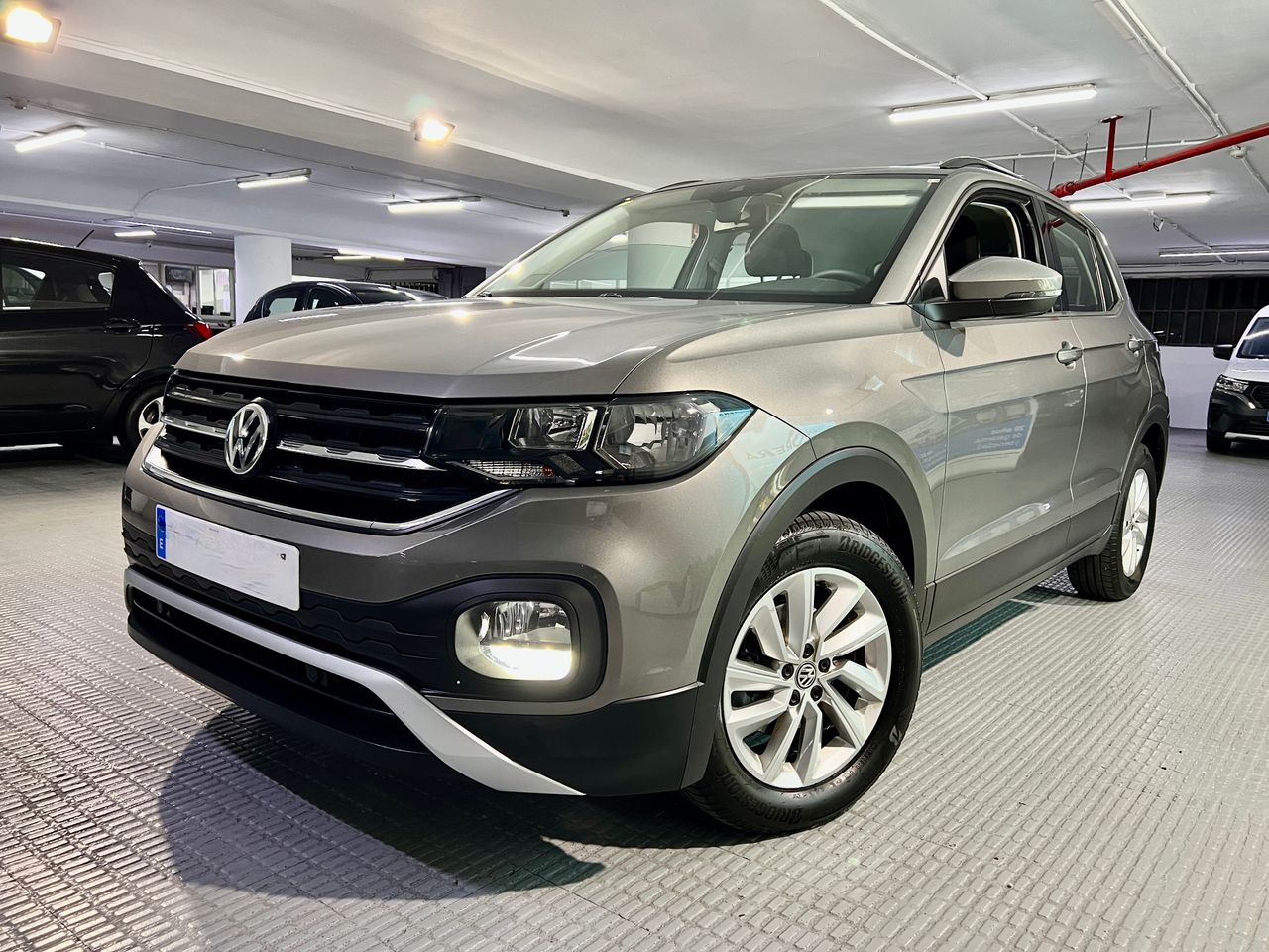 Foto Volkswagen T-Cross 29