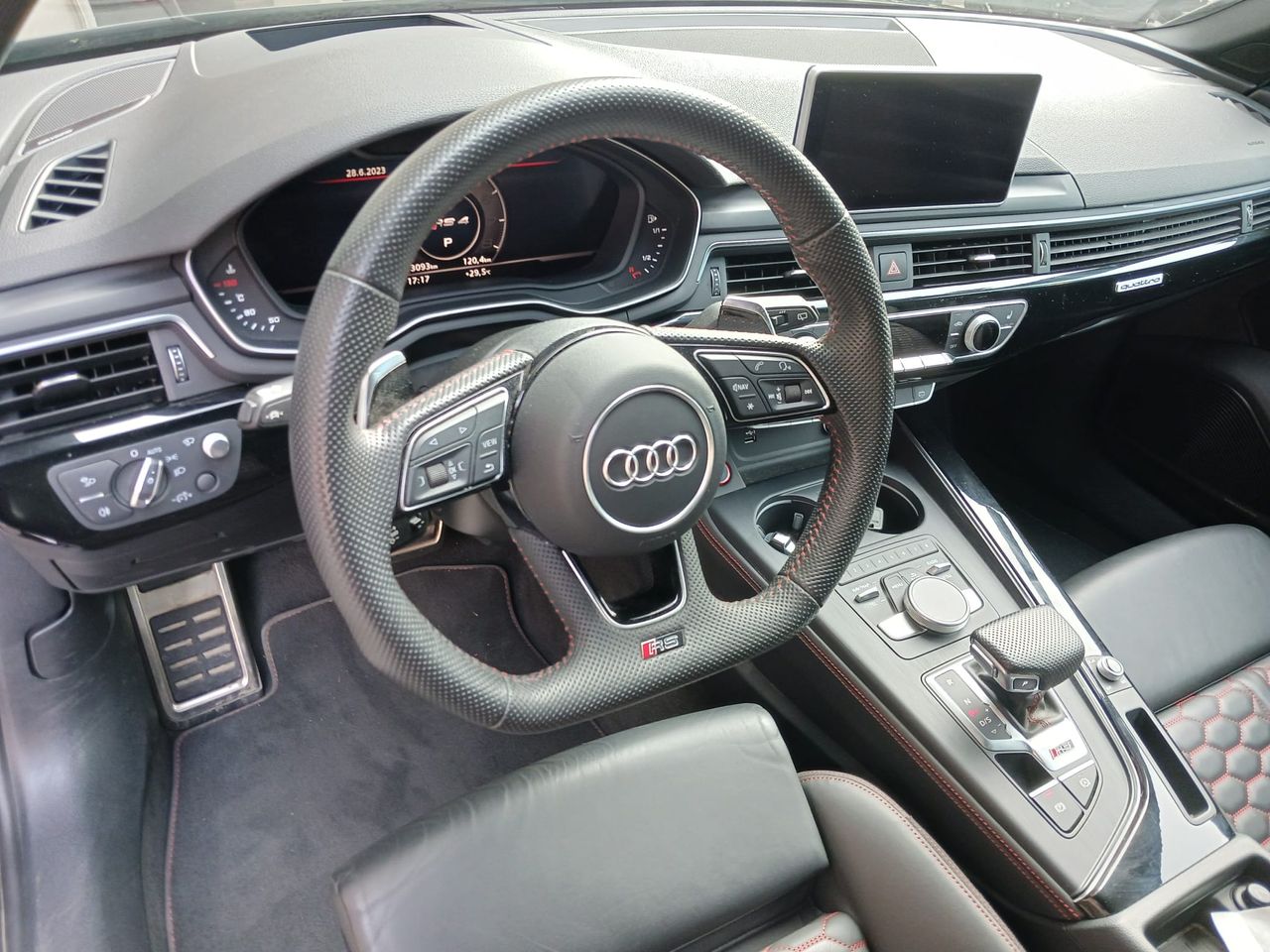 Foto Audi A4 8