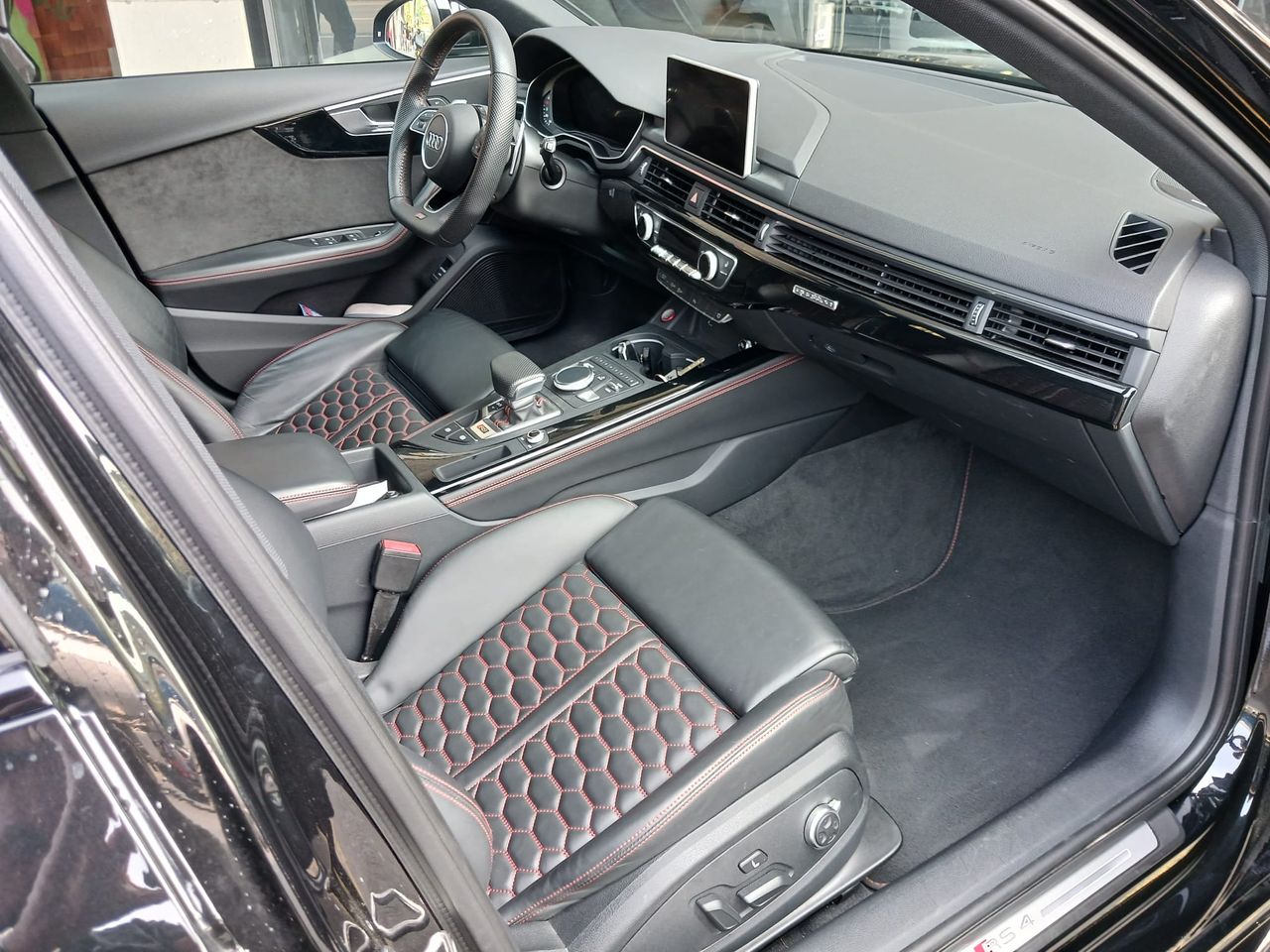 Foto Audi A4 12