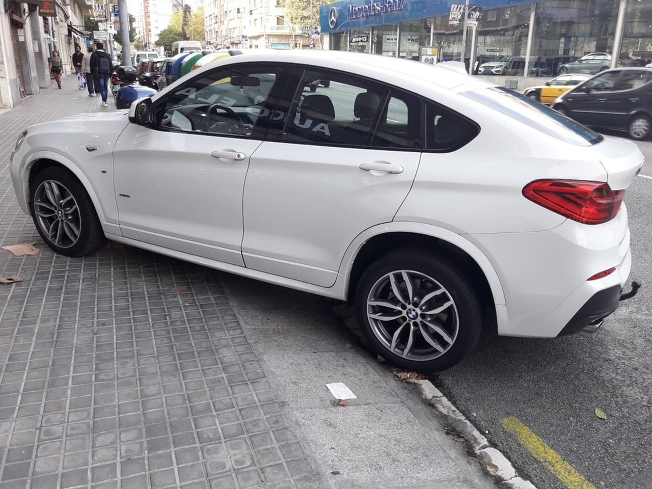 Foto BMW X4 4