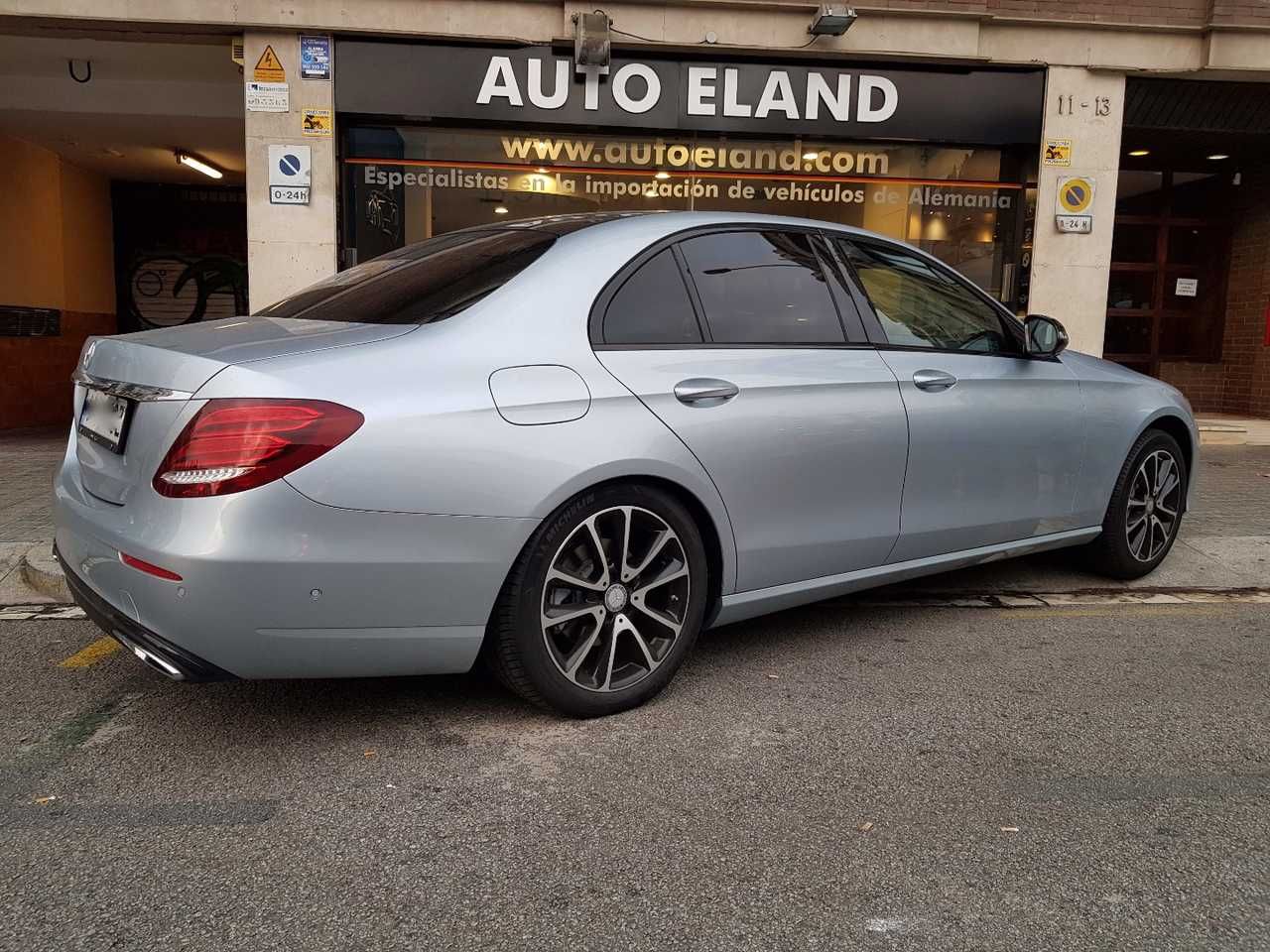 Foto Mercedes-Benz Clase E 4