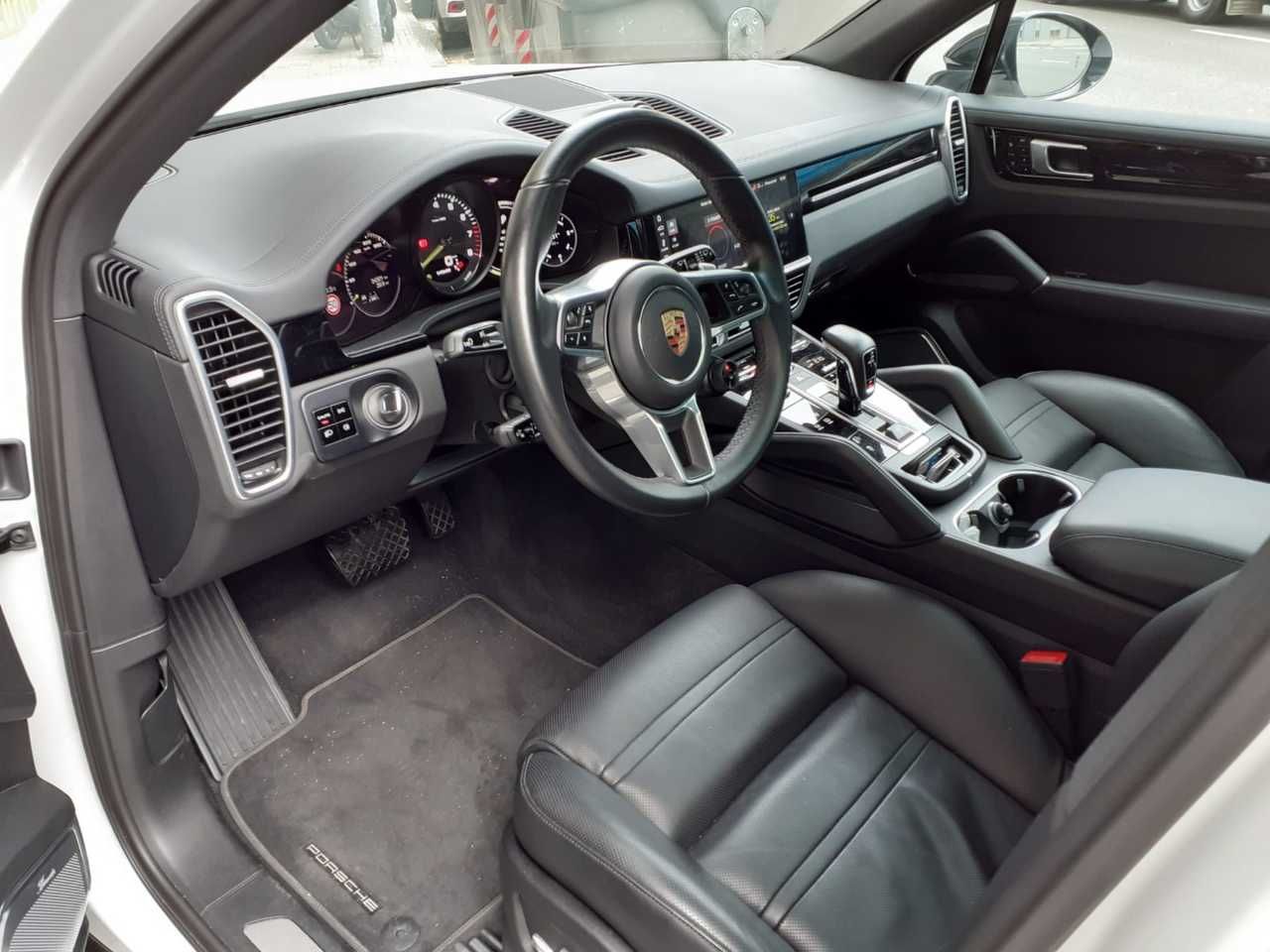 Foto Porsche Cayenne 8