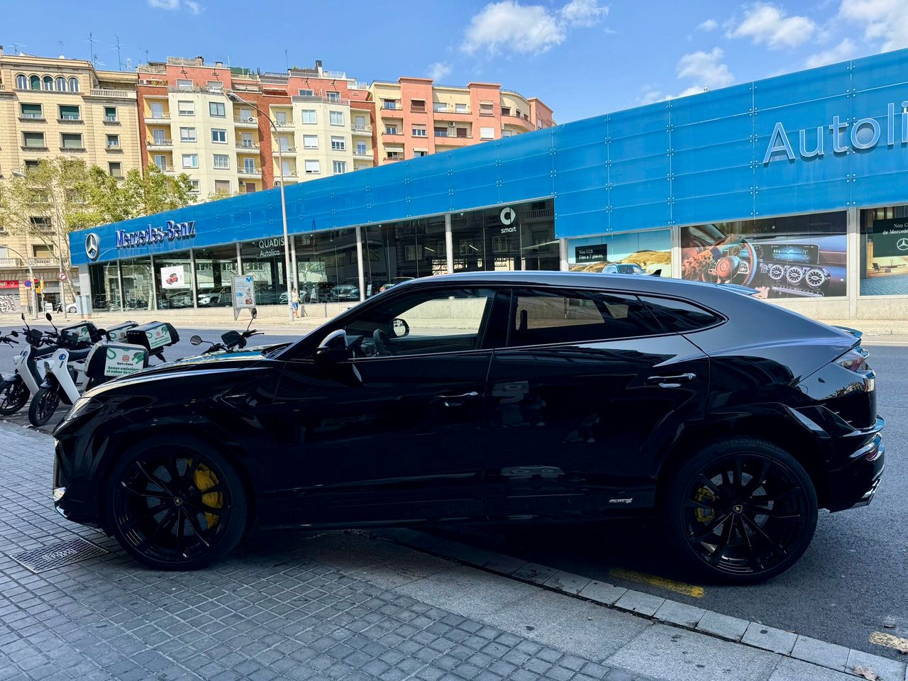 Foto Lamborghini Urus 3