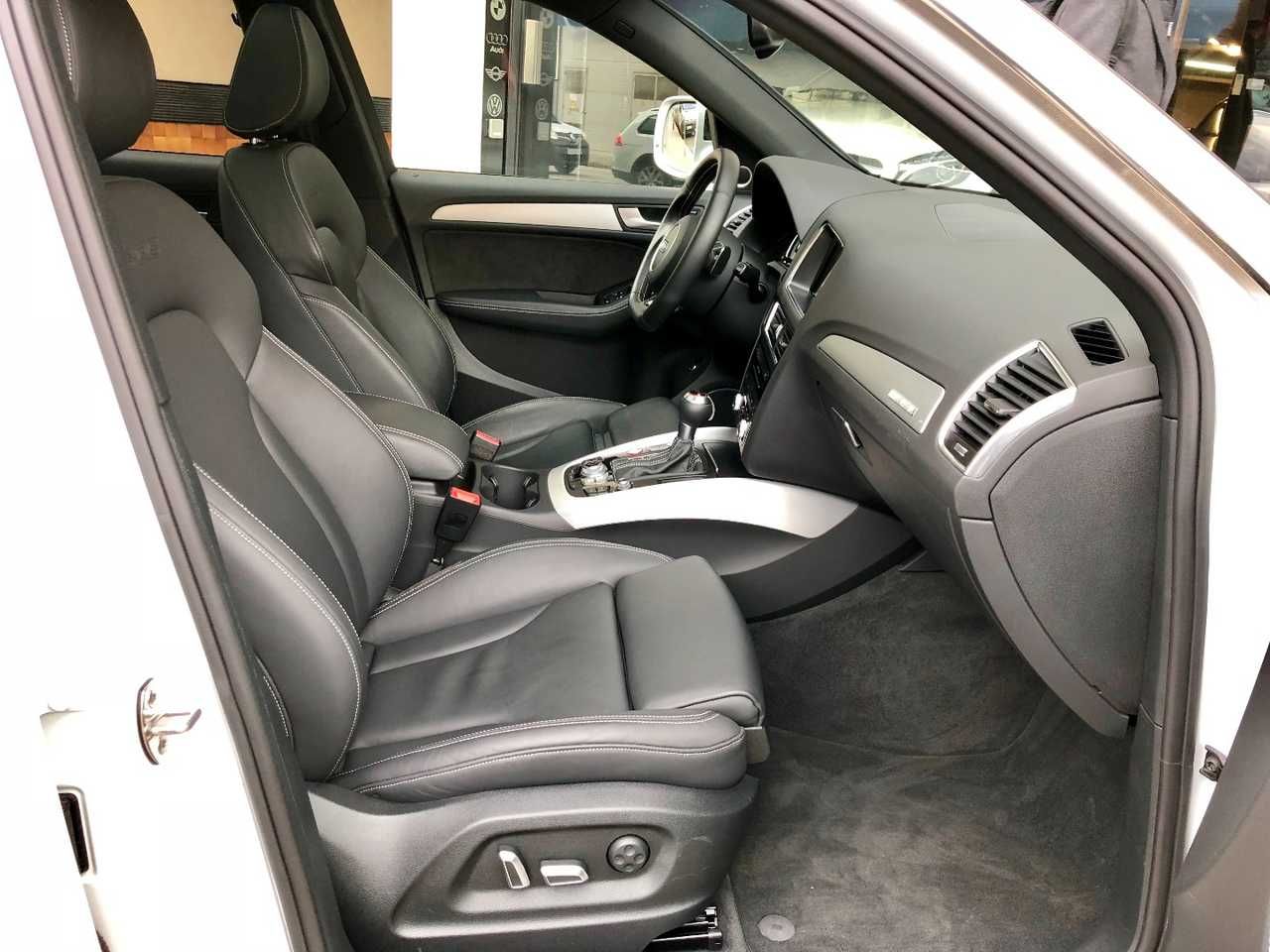 Foto Audi SQ5 12