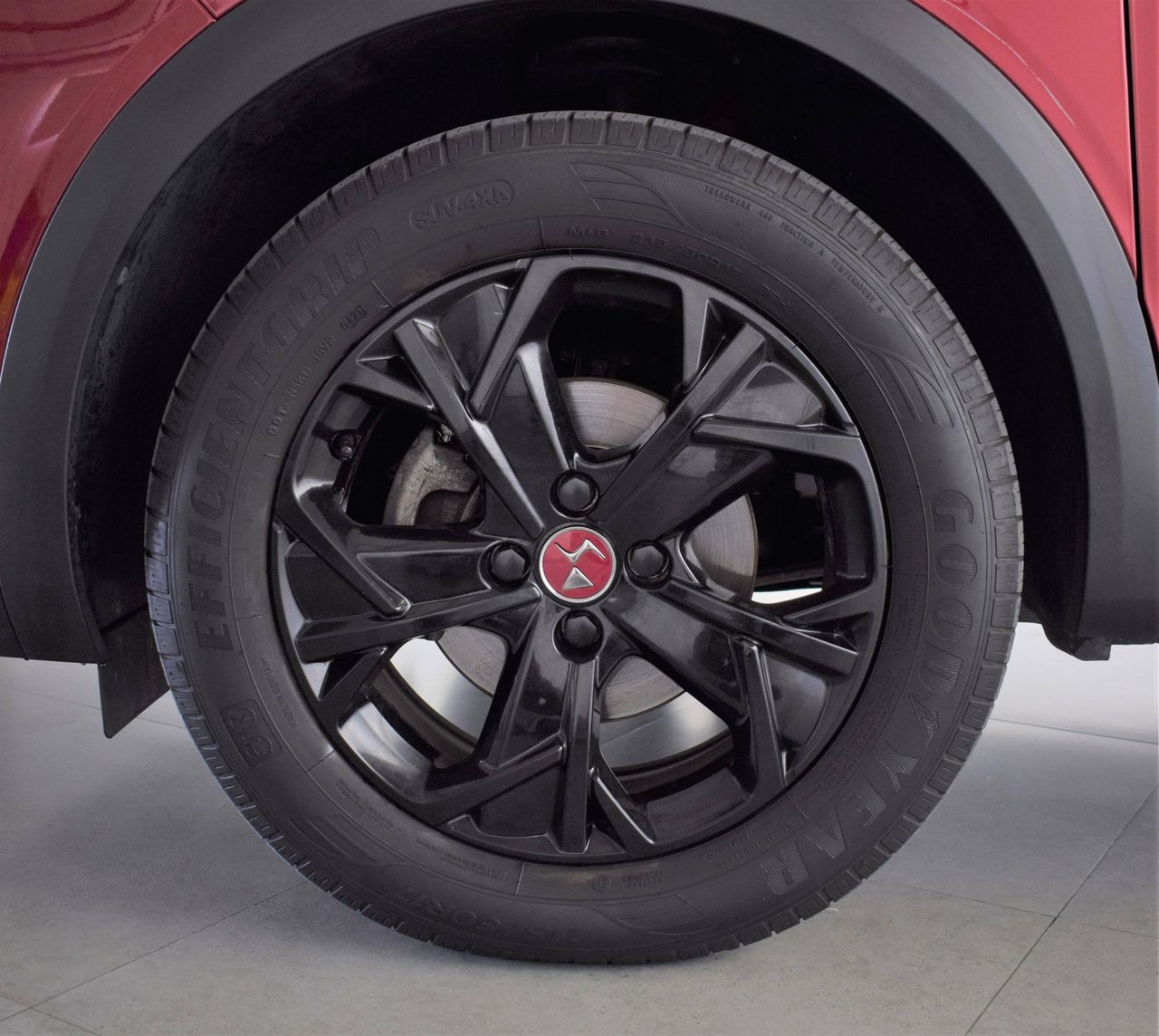 Foto DS Automobiles DS 3 11