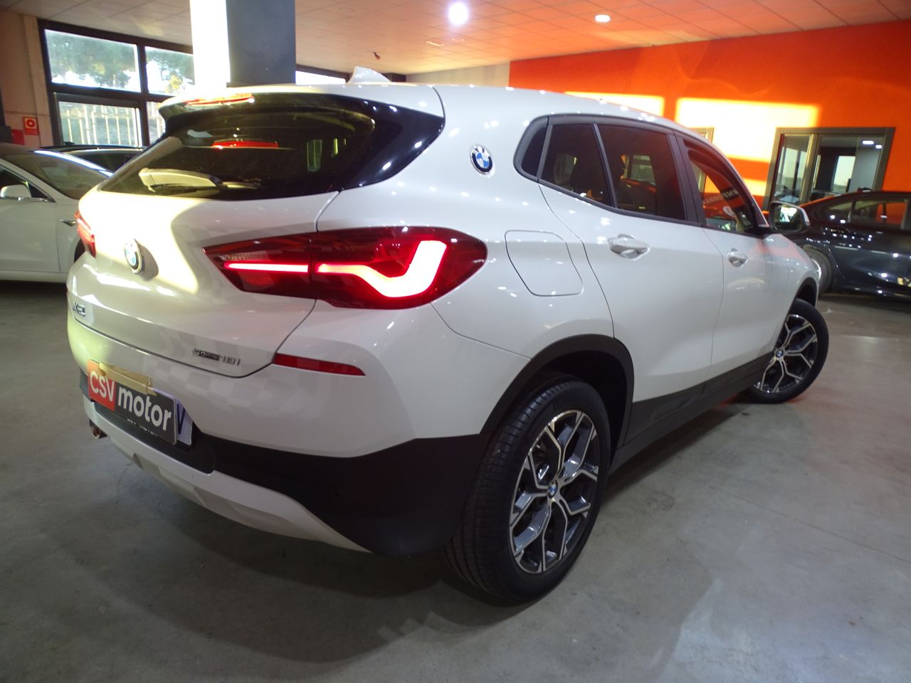 Foto BMW X2 4