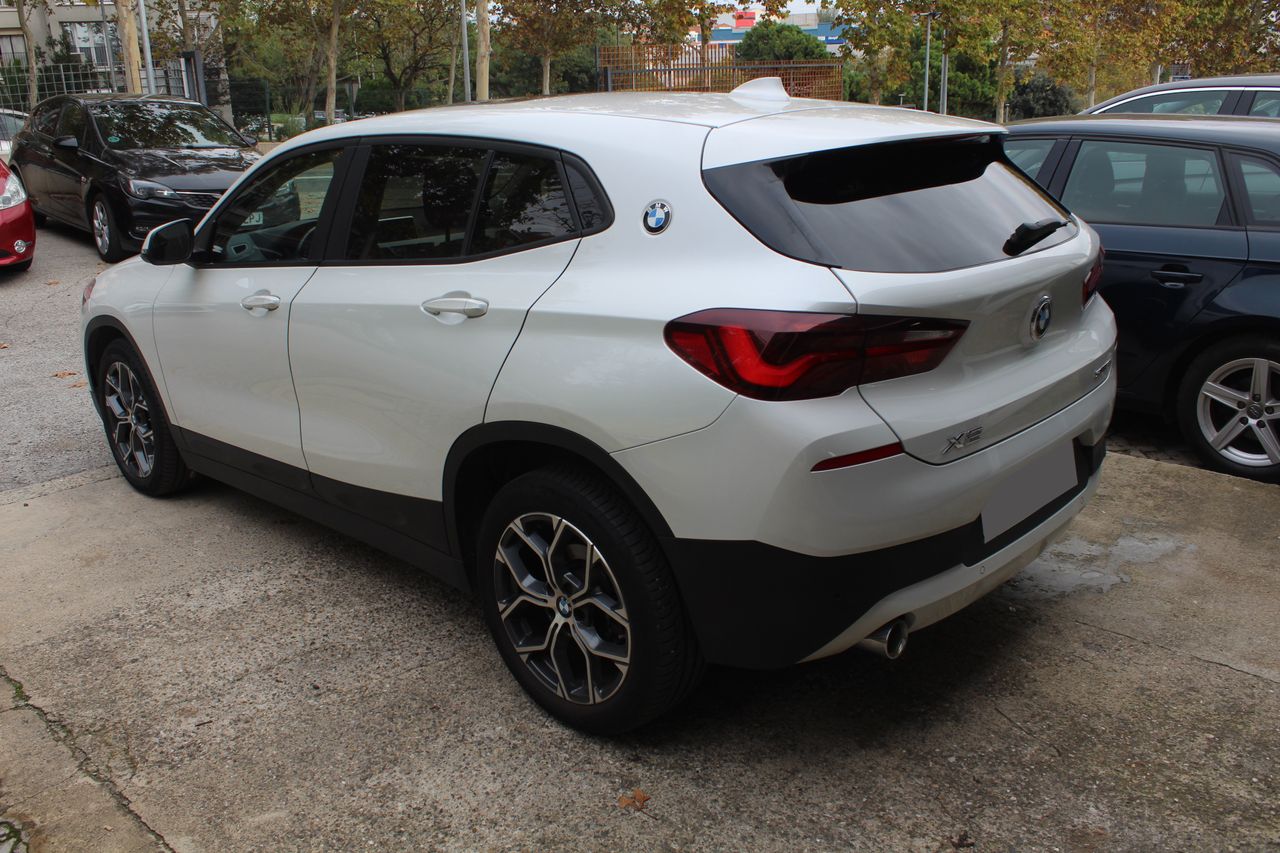 Foto BMW X2 4