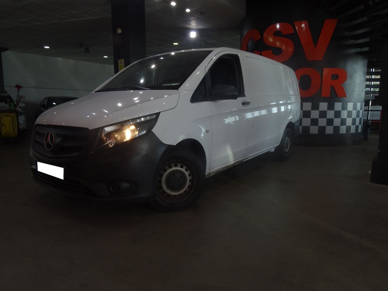 Foto Mercedes-Benz Vito 1