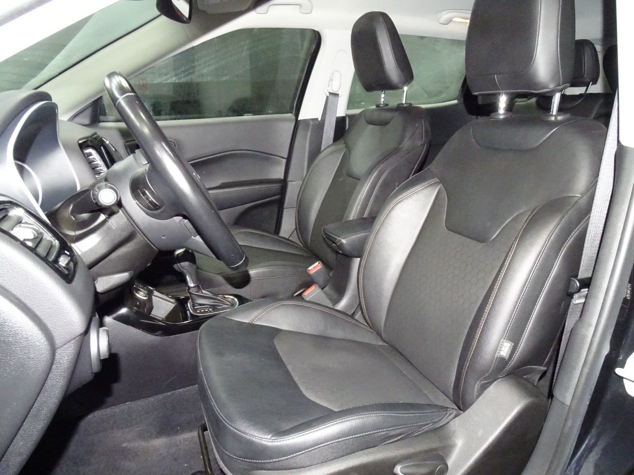 Foto Jeep Compass 24