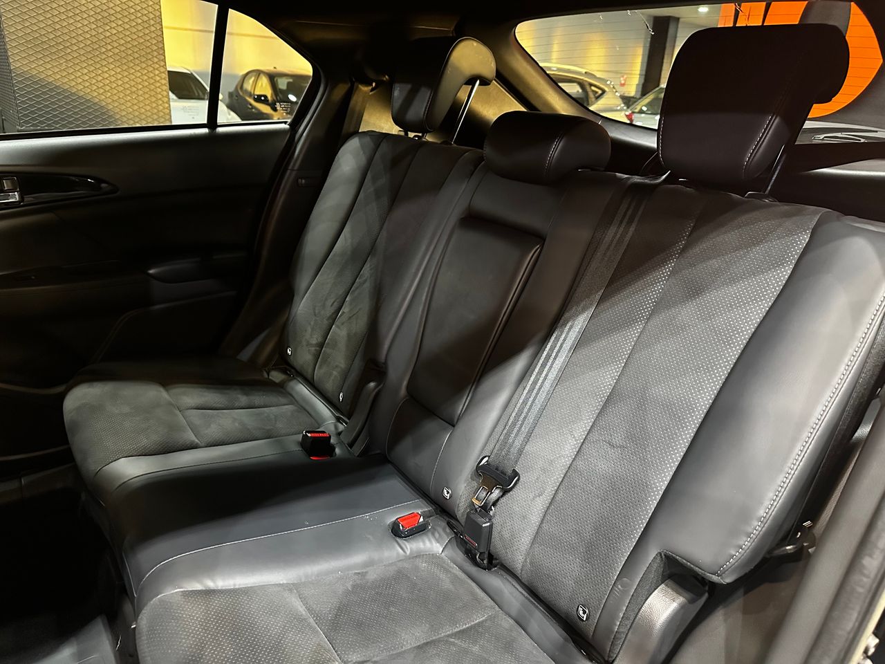 Foto Mitsubishi Eclipse Cross 9