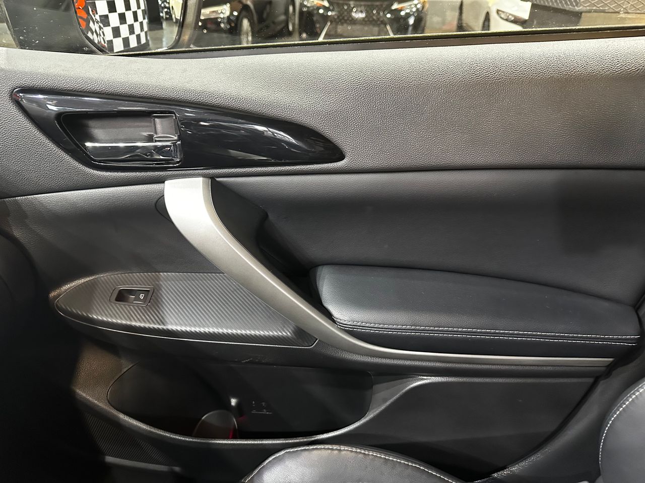 Foto Mitsubishi Eclipse Cross 13