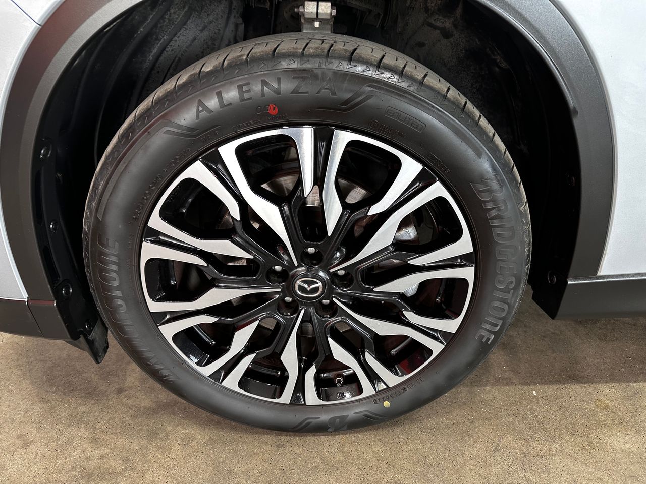Foto Mazda CX-60 19