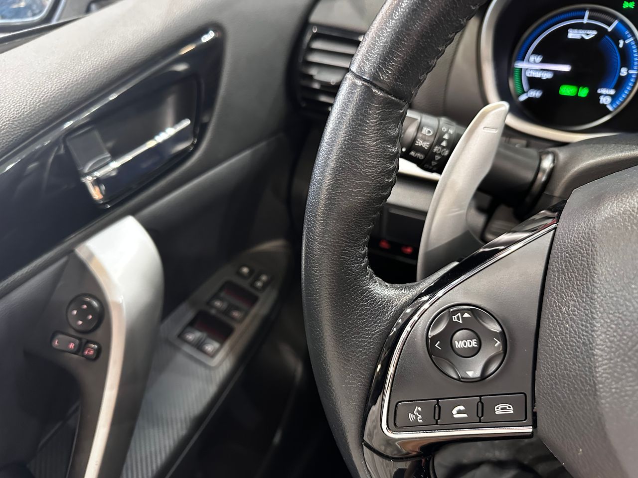 Foto Mitsubishi Eclipse Cross 16