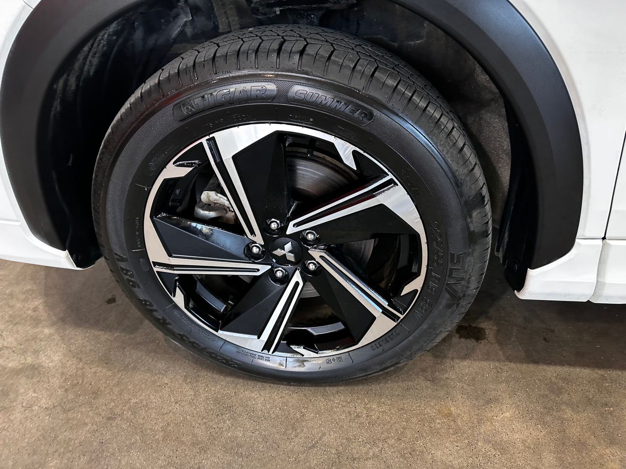 Foto Mitsubishi Eclipse Cross 20