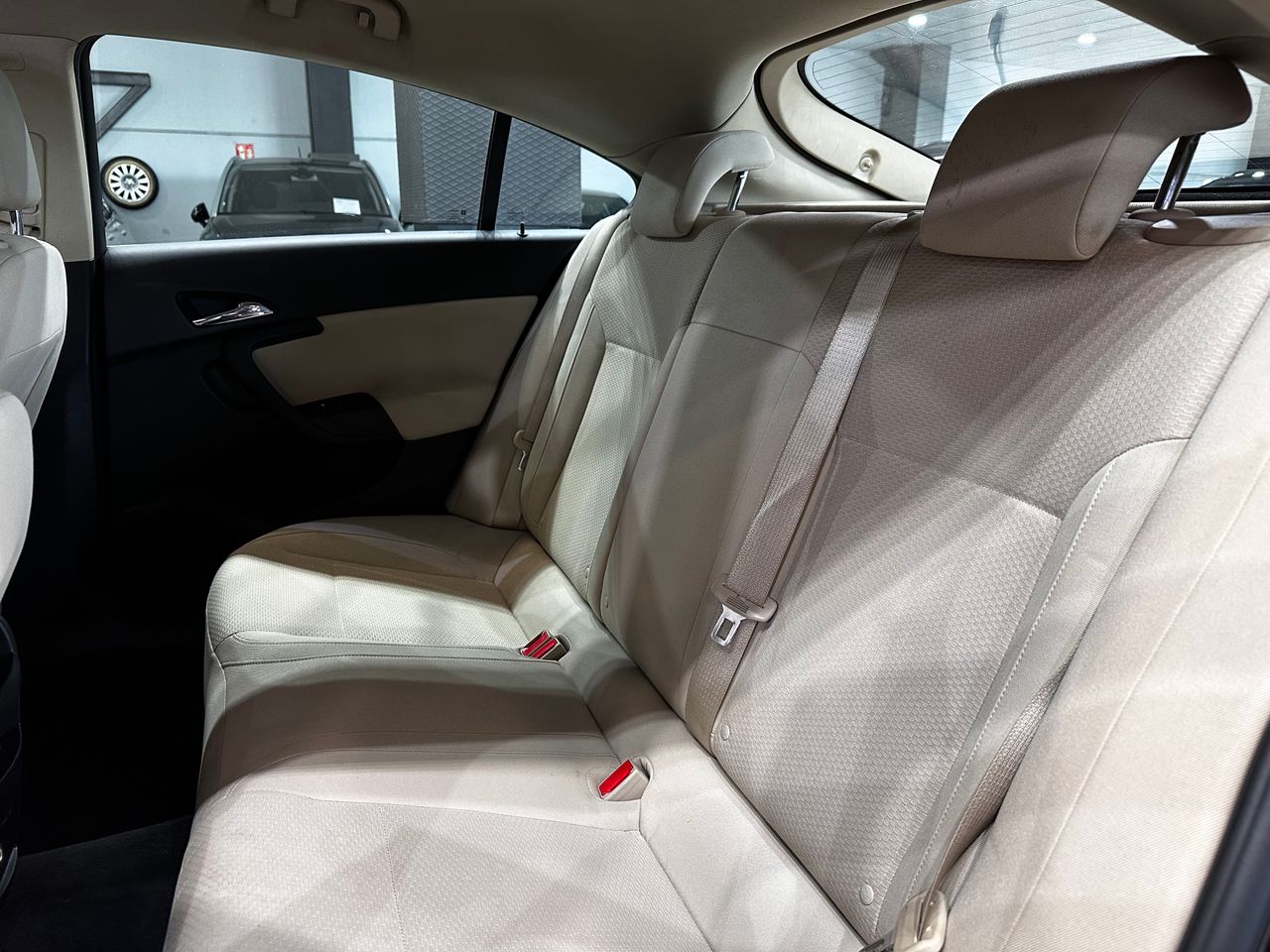 Foto Opel Insignia  9