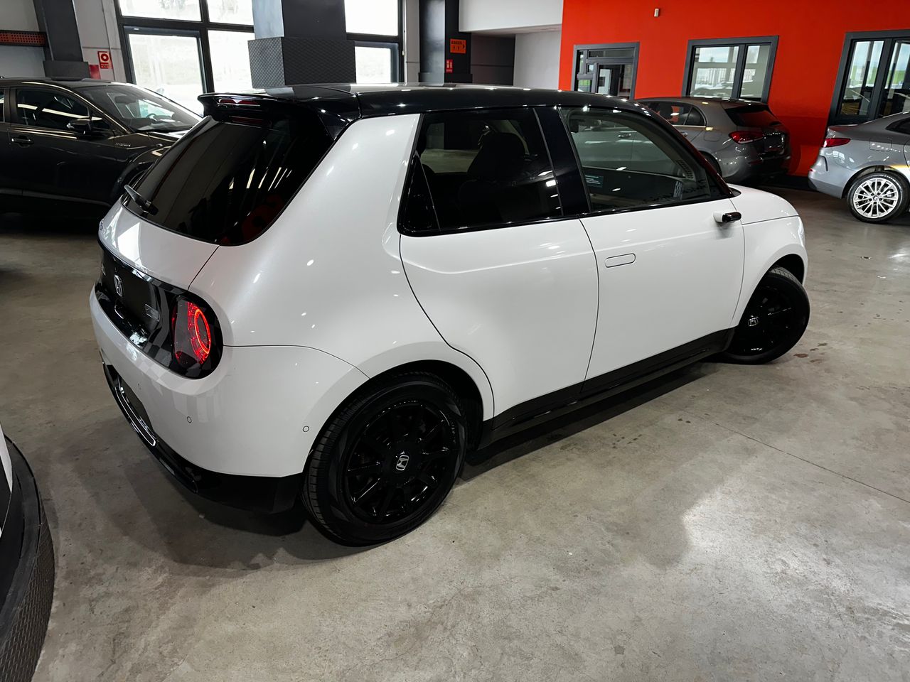 Foto Honda Honda e 6