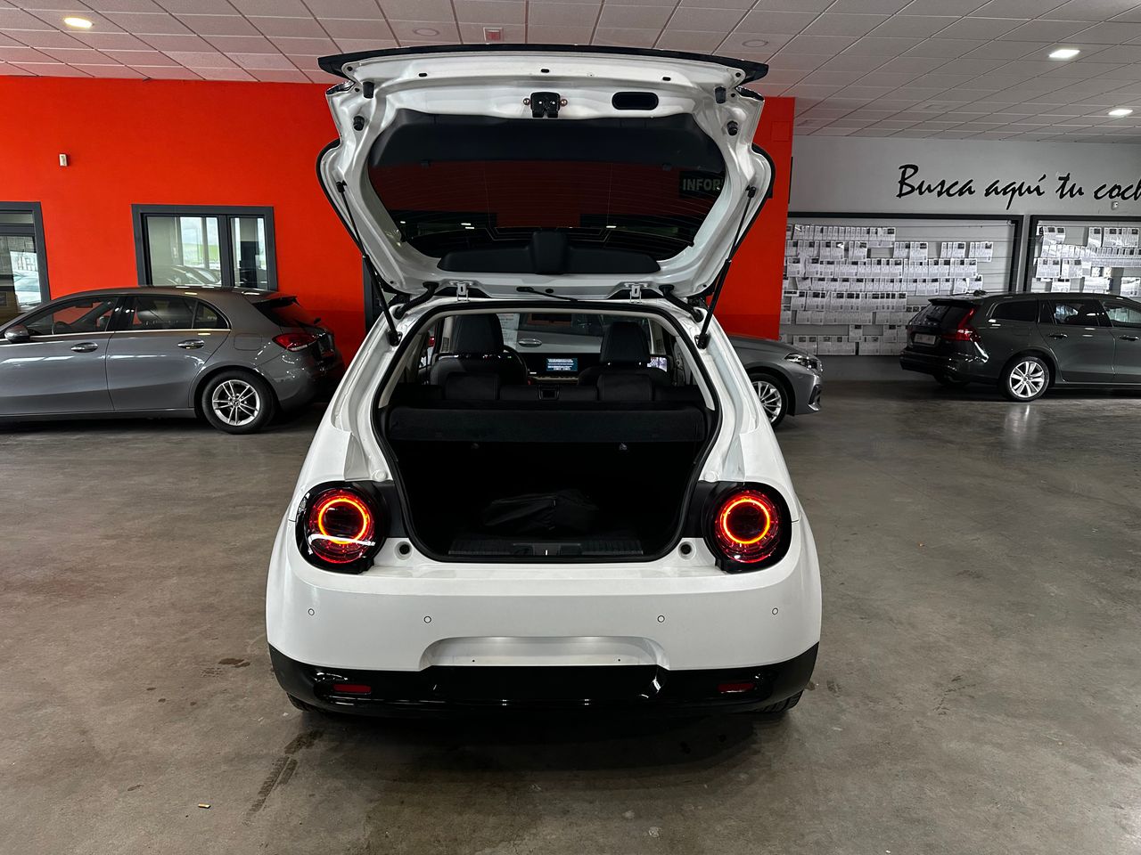 Foto Honda Honda e 8