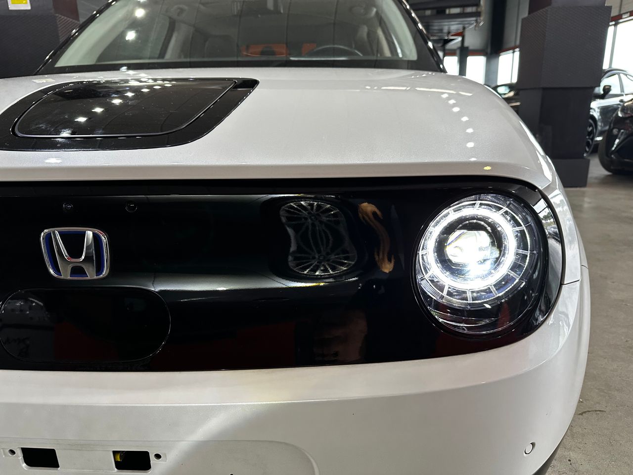 Foto Honda Honda e 25
