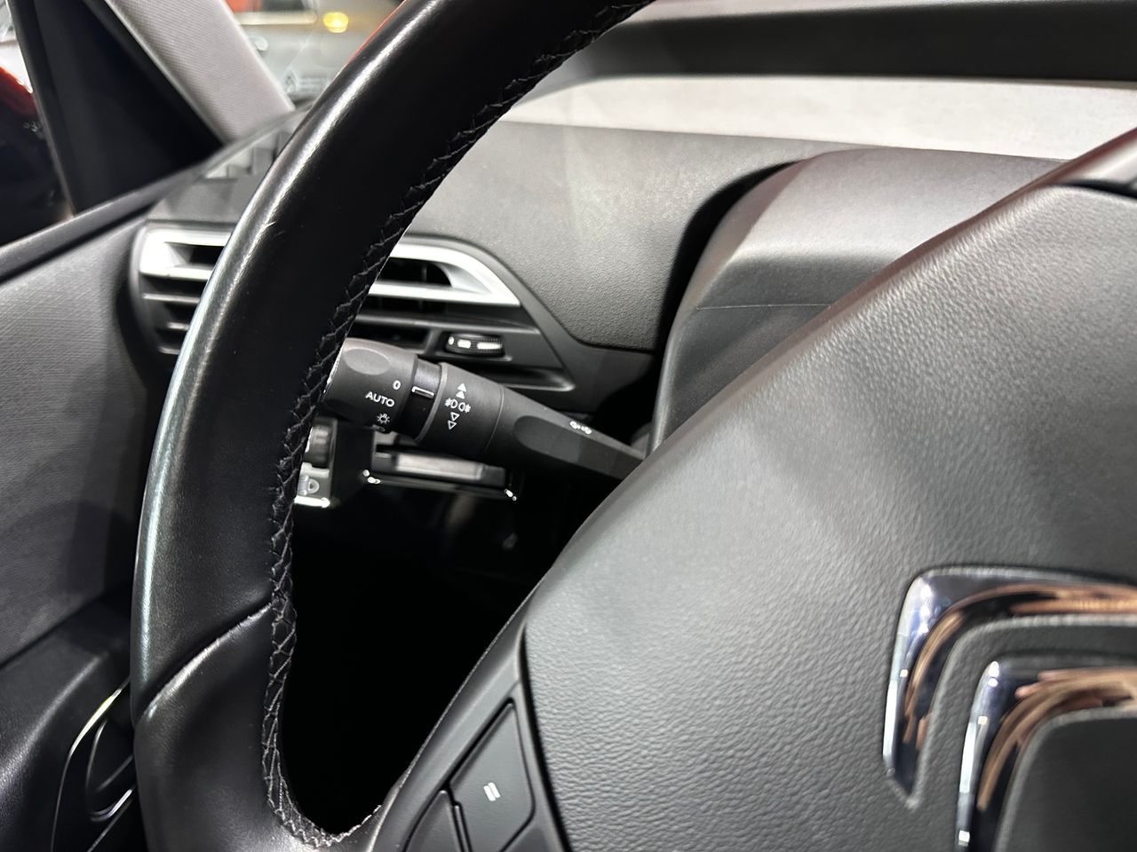 Foto Citroën Grand C4 SpaceTourer 16