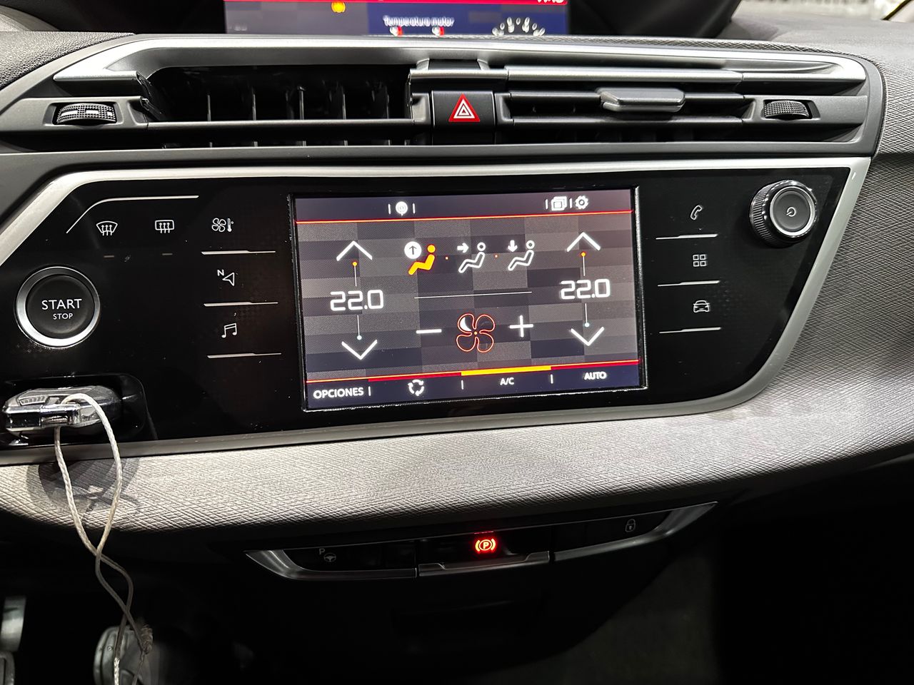 Foto Citroën Grand C4 SpaceTourer 23