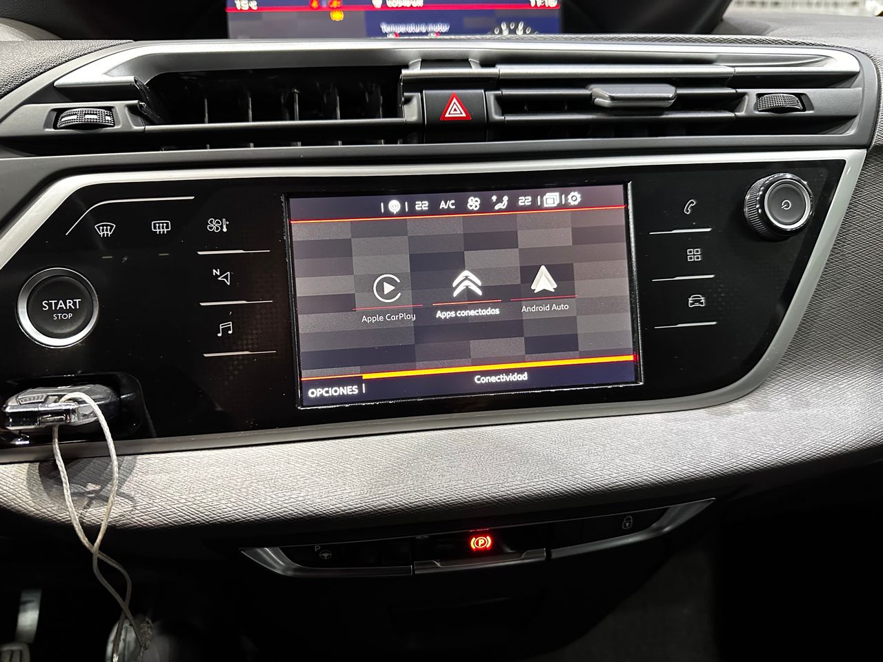 Foto Citroën Grand C4 SpaceTourer 24