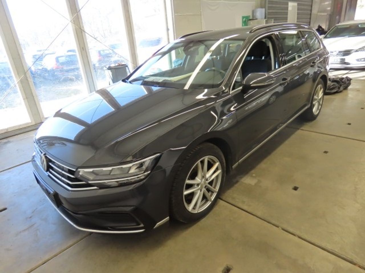 Foto Volkswagen Passat 1