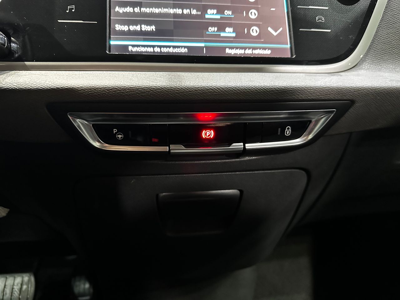 Foto Citroën Grand C4 SpaceTourer 25