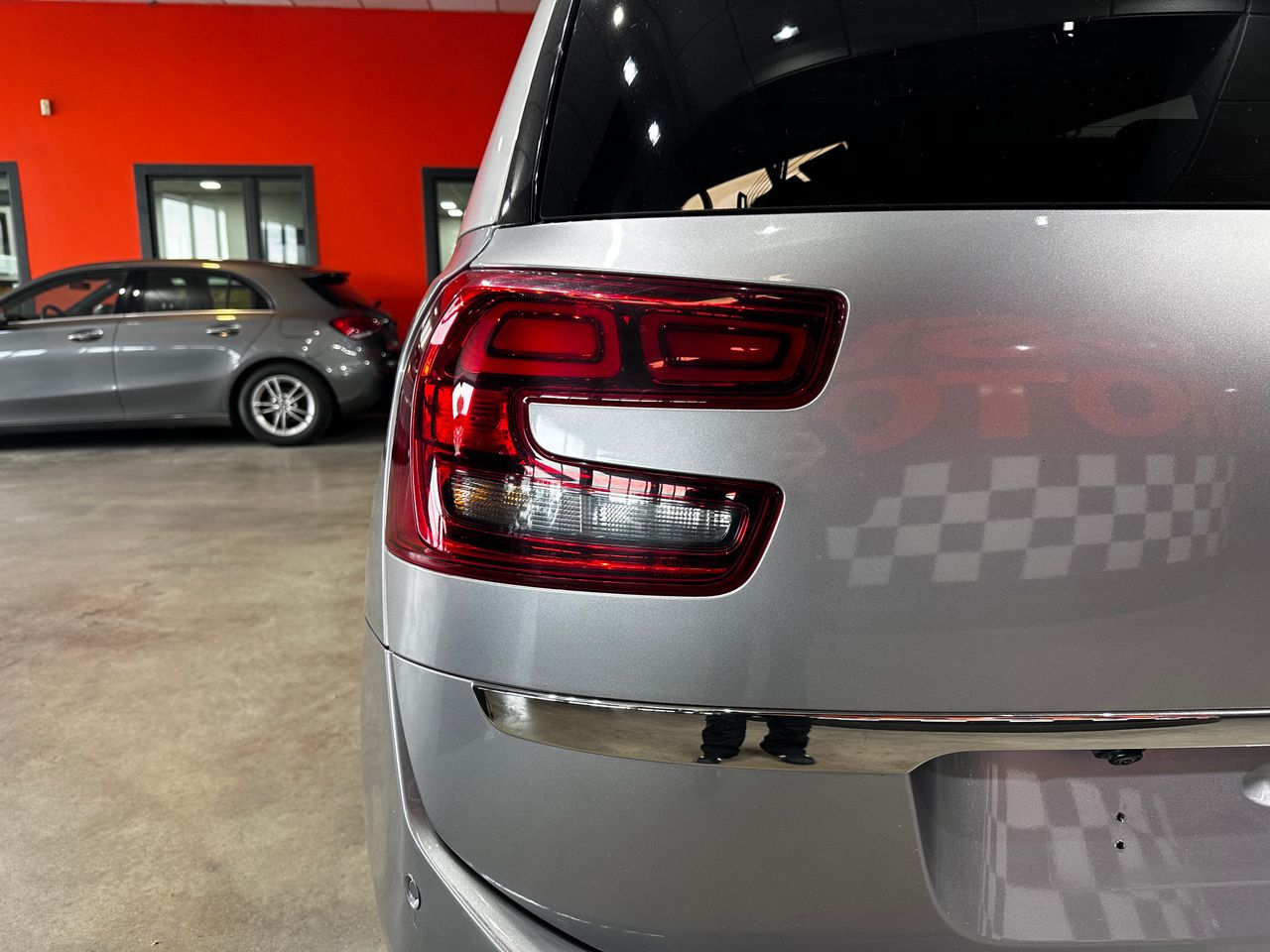 Foto Citroën Grand C4 SpaceTourer 27